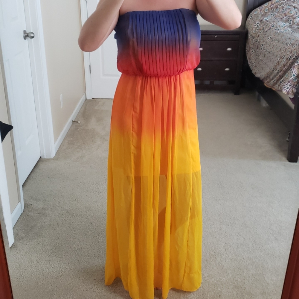 Bisou Bisou Sunset Dress. Sz 6